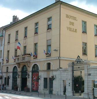 Hotel-de-ville-Belley